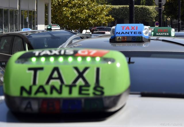 无人驾驶出租车北京日单量破2600,多方入局“豪赌”分抢蛋糕