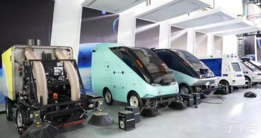 易咖智车连发七款无人车,支持三大场景,助力无人驾驶商业化落地