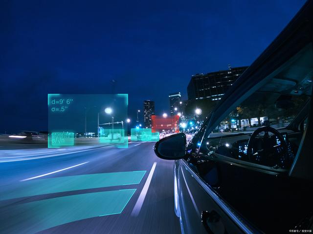 电子行业专题研究报告：从特斯拉自动驾驶迭代看硬件未来发展趋势